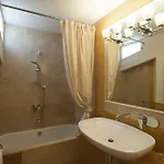 S. Anna Hotel 3*
