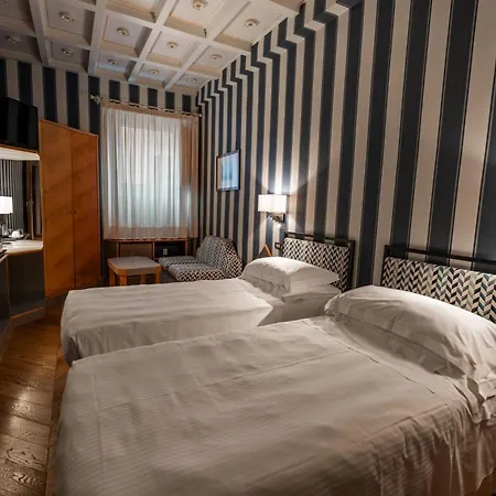 S.安娜酒店 酒店