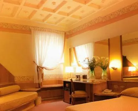 Hotel S. Anna Rom